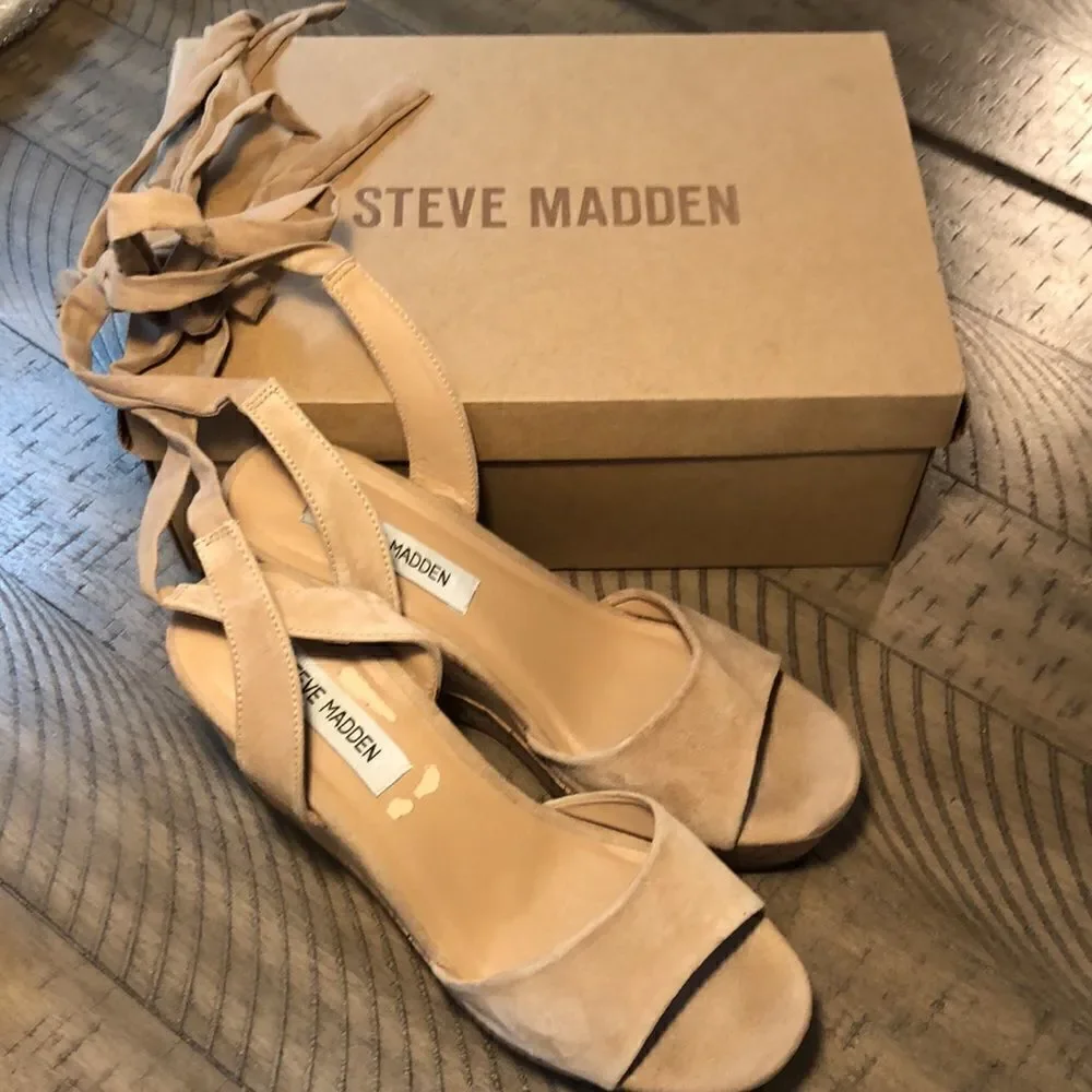 Steve Madden Cork Platform Tieups for summer and vacation Comfy & Sturdy In Box